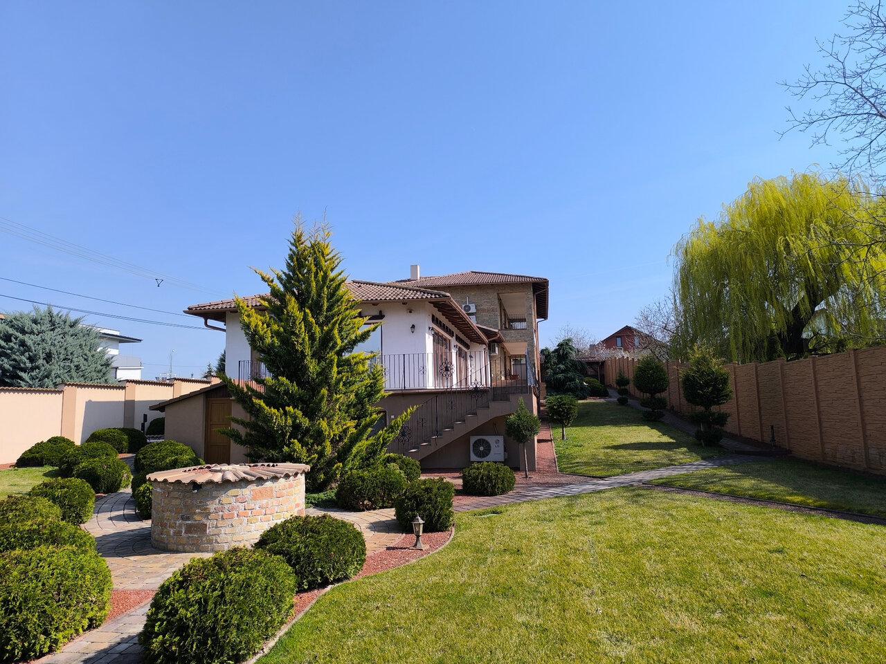 Manicured garden beside the house